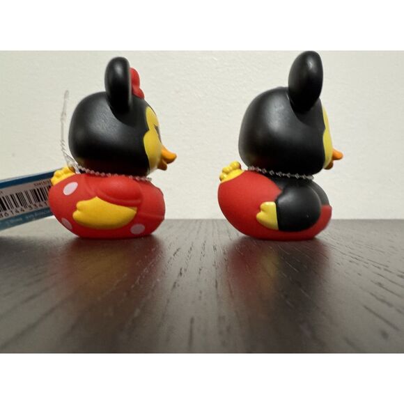 Disney Duckalooz Mickey Mouse & Minnie Mouse Rubber Jeep Ducks 3” - NEW Stuffer - Picture 2 of 2